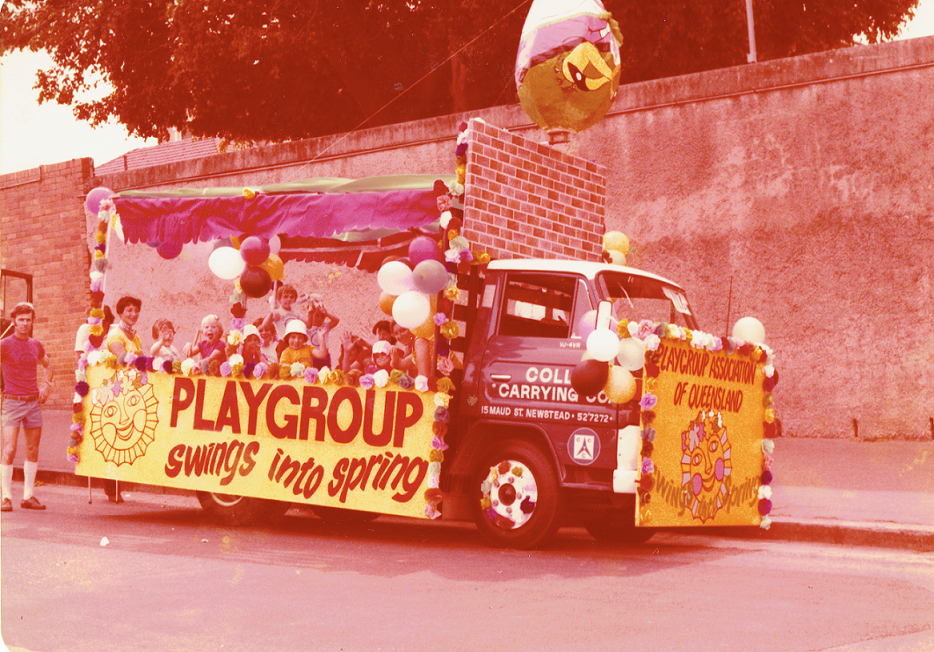 1977 2 Playgroup Float Humpty Warana Parade-1
