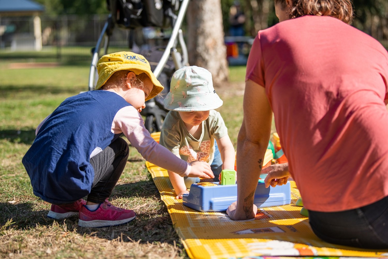 Cooperative play demonstrated by children at an outdoor playgroup