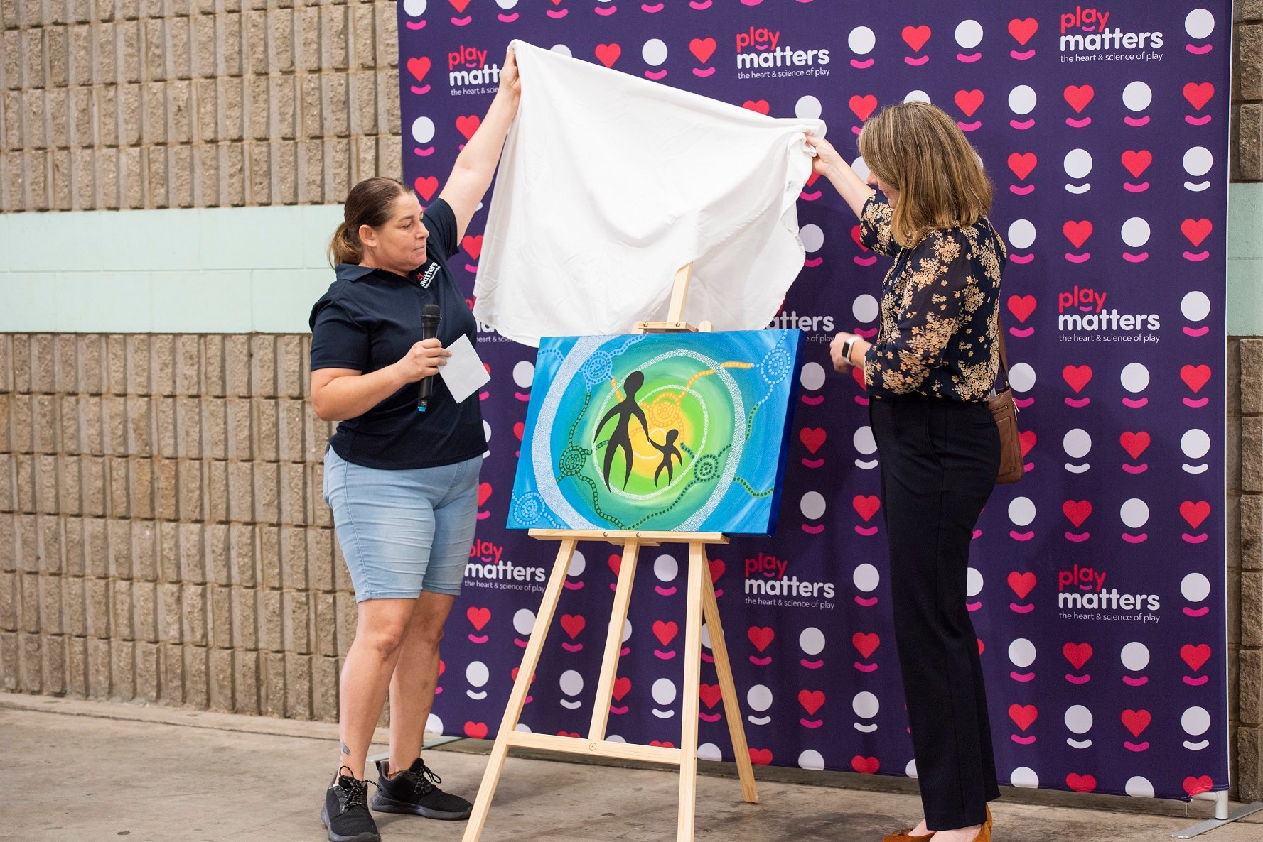 Artist Amanda Franklin and CEO Kirsty Dixon unveil Play Matters RAP art work