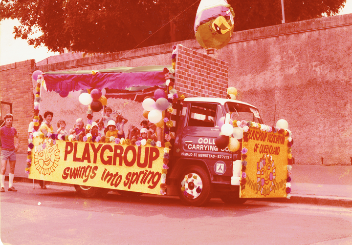 1977 2 Playgroup Float Humpty Warana Parade-4