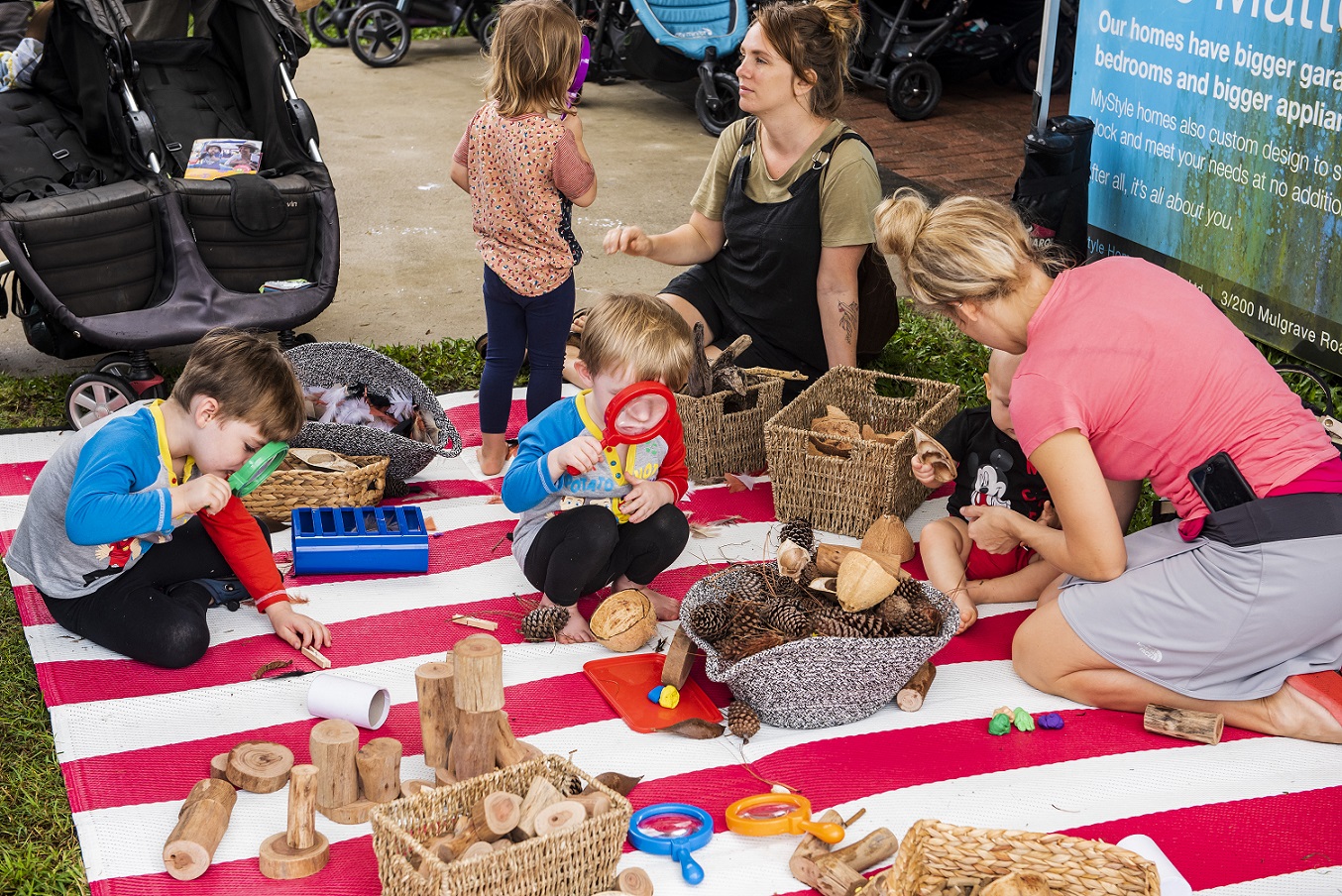 Exploratory nature play at the Play Matters Australia Cairns Hub