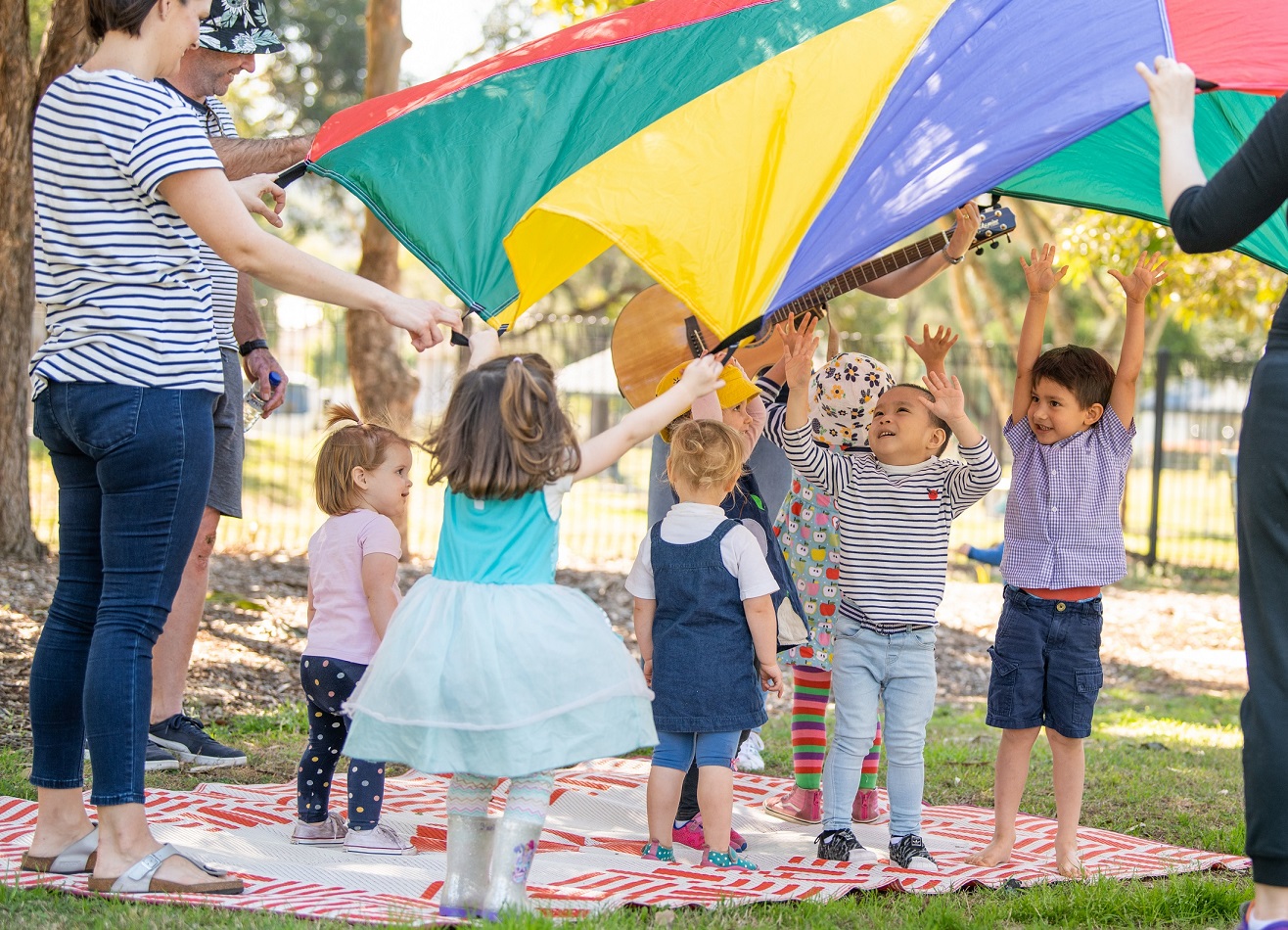 Children with parachute